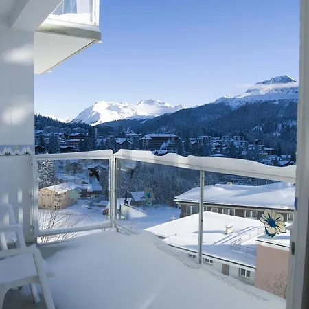 Viktoria 10 * Arosa